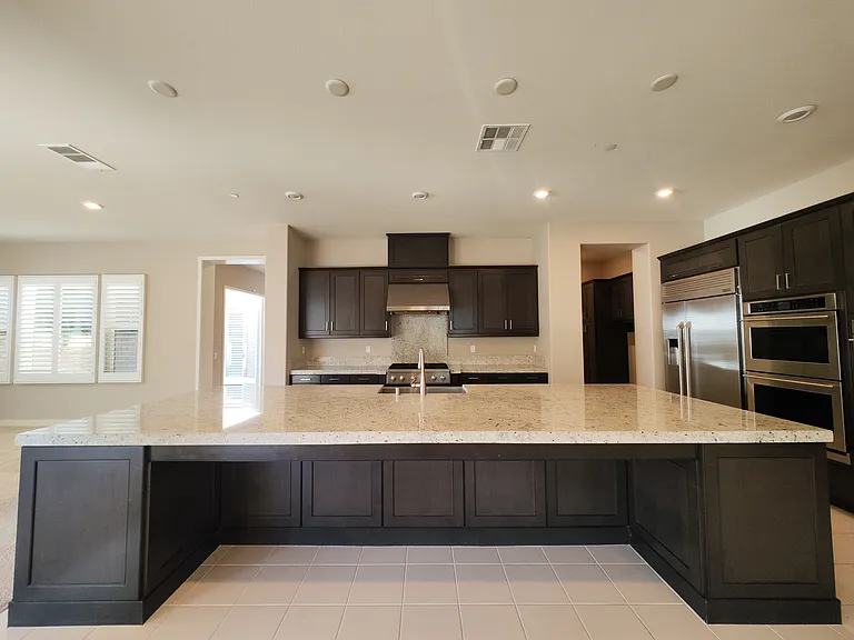6679 Kenmar Way — Photo 4