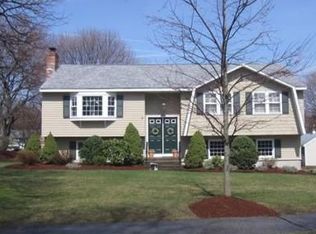 9 Independence Rd, Bedford, MA 01730