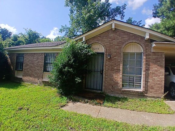 3rd image of 3258 Flower Valley Ave