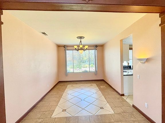 3rd image of 33032 Sotelo Dr