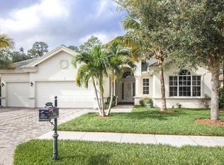 15985 Delarosa Ln, Naples, FL 34110