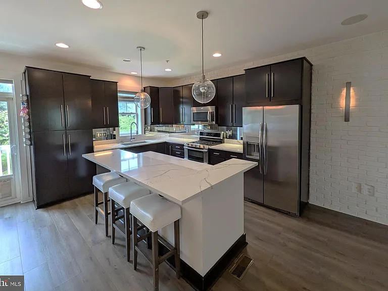 22447 Verde Gate Ter — Photo 13