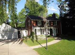 8016 N Poplar Dr, Milwaukee, WI 53217