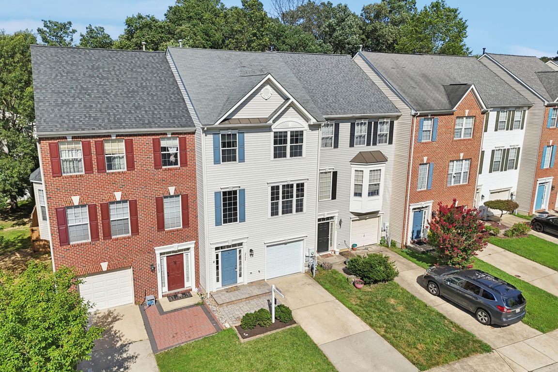 Black Oak Way-S2907-032.jpg