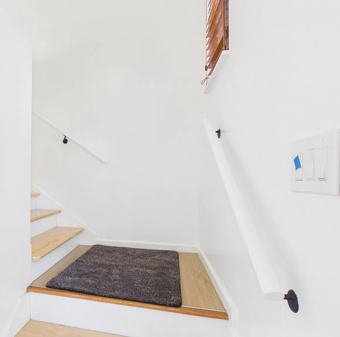 10212 Alaska St S — Photo 2
