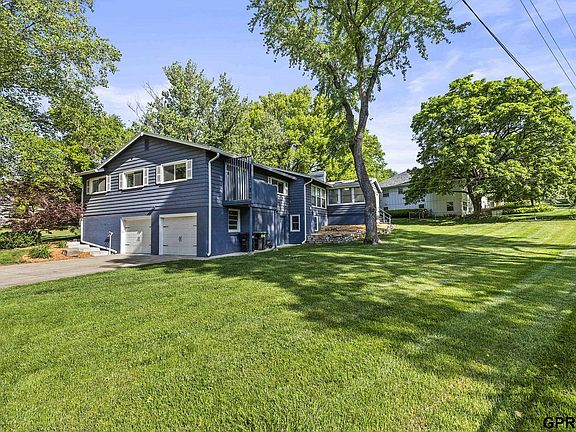 2nd image of 2135 Mullen Rd