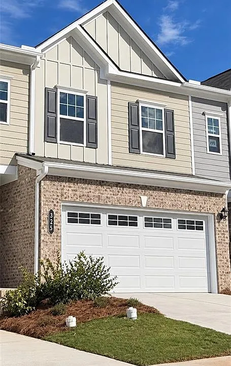 325 Caroline Pl