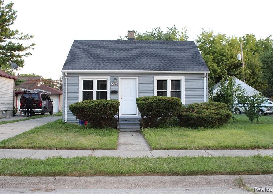 1st image of 7028 Yacht Ave