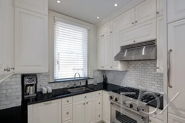 Sold by Fox Residential Group | media 17