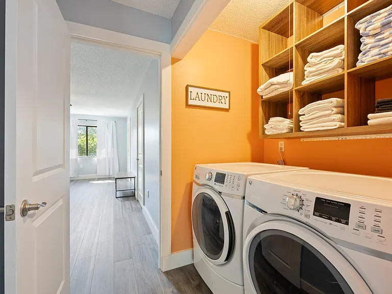 Washer/Dryer