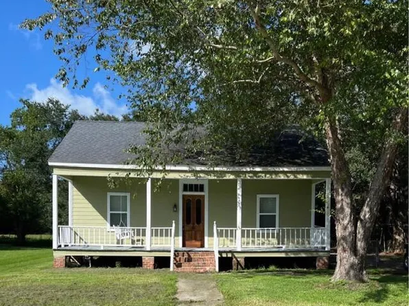 210 Kathryn St, New Iberia, LA 70560