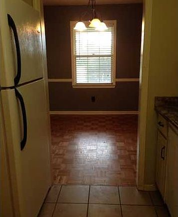 4th image of 2621 39th St