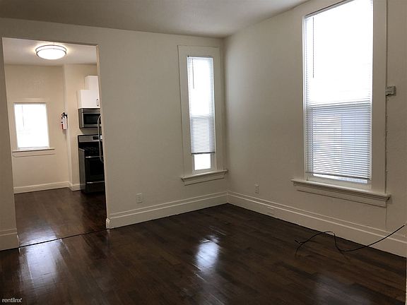 1229 Peralta Street #B - Living Room - 6