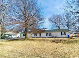 7098 Buffalo Hart Rd, Buffalo, IL 62515