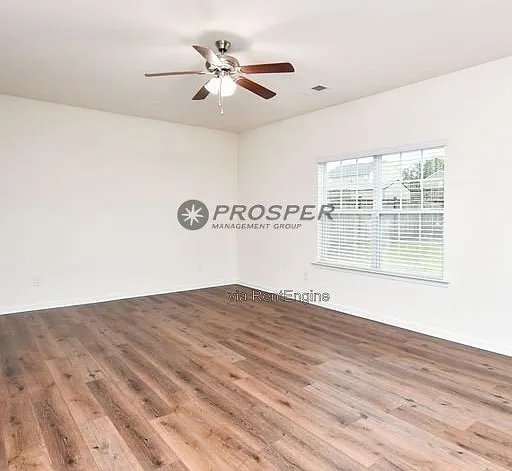 248 Elmhaven Dr — Photo 8