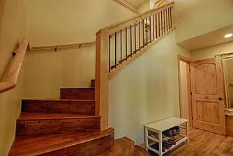 361 Park Ln — Photo 3