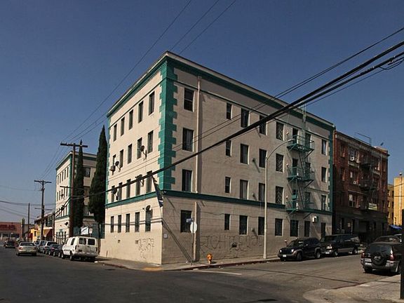 2nd image of 501 S Burlington Ave APT 26