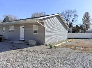922 Marlette Dr #A, Bourbon, MO 65441