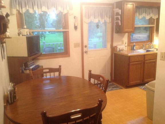 4th image of 1512 Lawnview Ln