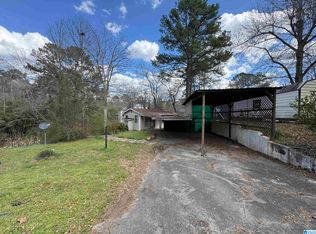 171 Glaze Creek Rd, Bessemer, AL 35023