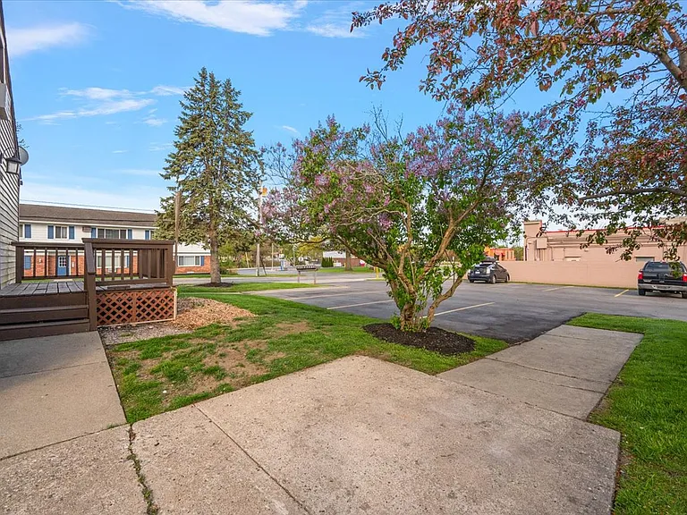 35711 Alfred St — Photo 21
