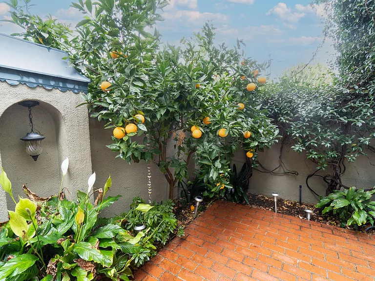 Private Enclosed Patio