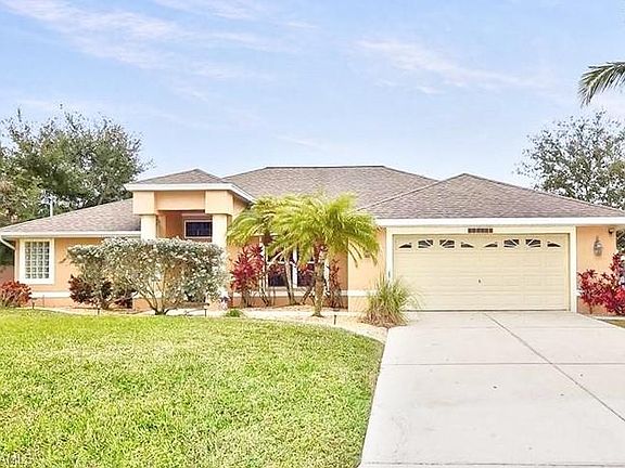 2nd image of 3907 SW 27th Ct