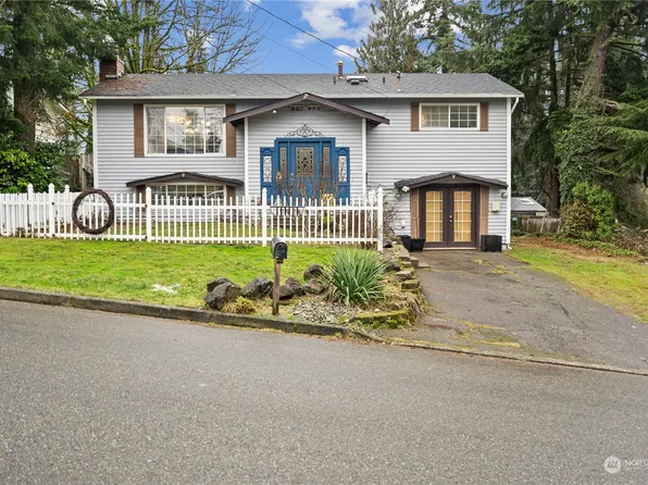 1817 200th Place SW, Lynnwood, WA 98036
