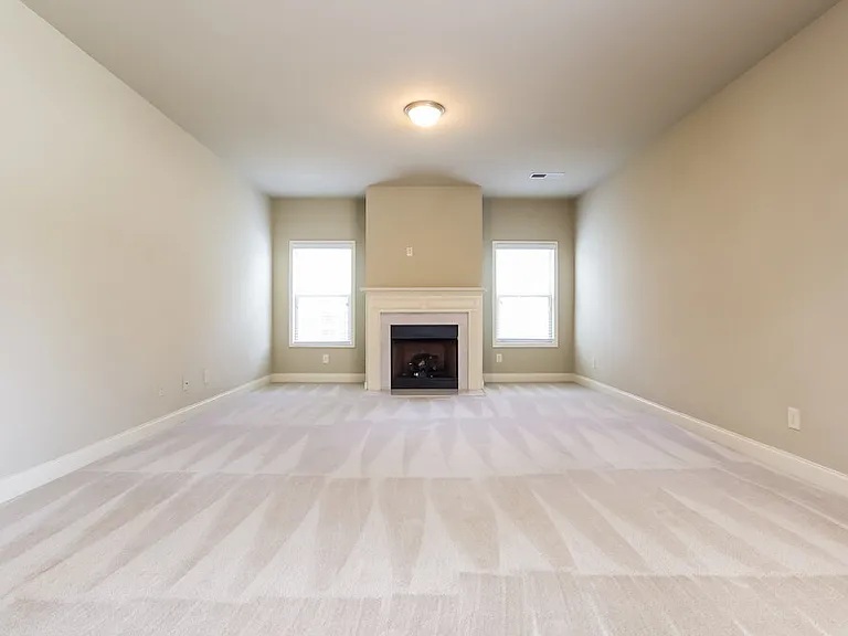 1415 Kilchis Falls Way — Photo 2