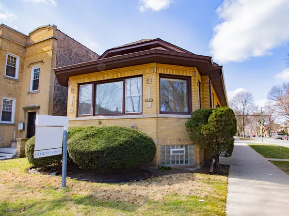 5858 N Rockwell St, Chicago, IL 60659