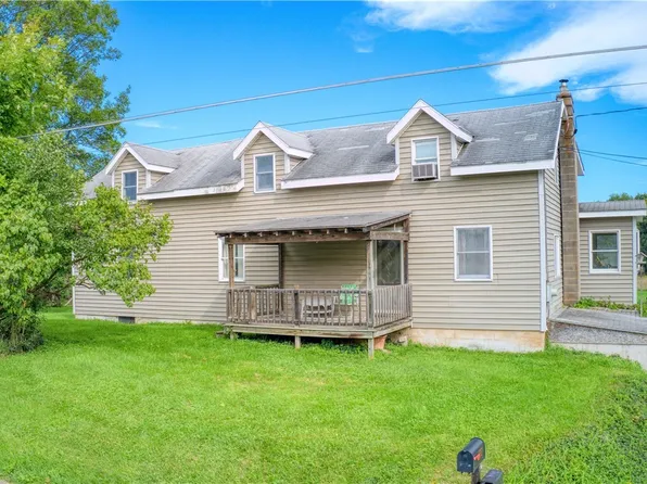 395 Chatfield Rd, Elbridge, NY 13060