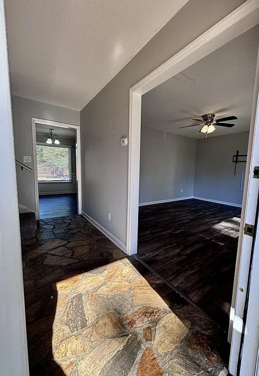 3680 Golfview Rd — Photo 2