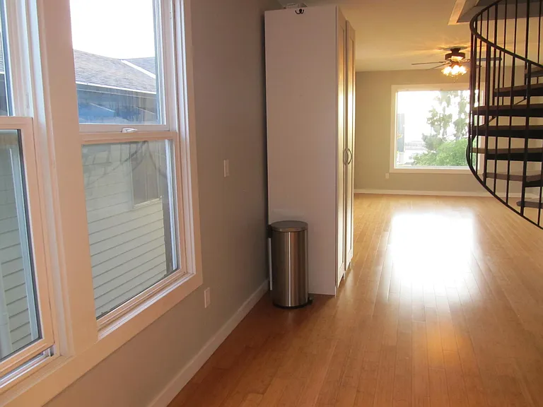 2223 Rucker Ave — Photo 10