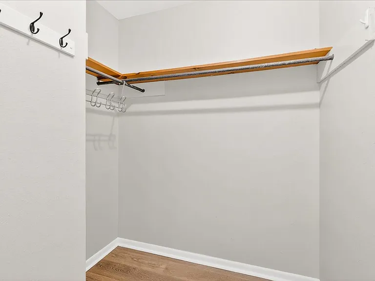 11613 Cripple Creek Dr — Photo 24