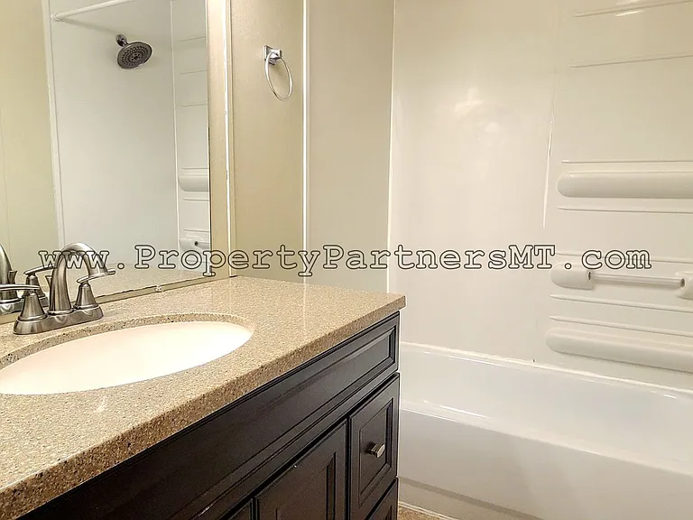 106 Sunlight Ave — Photo 9