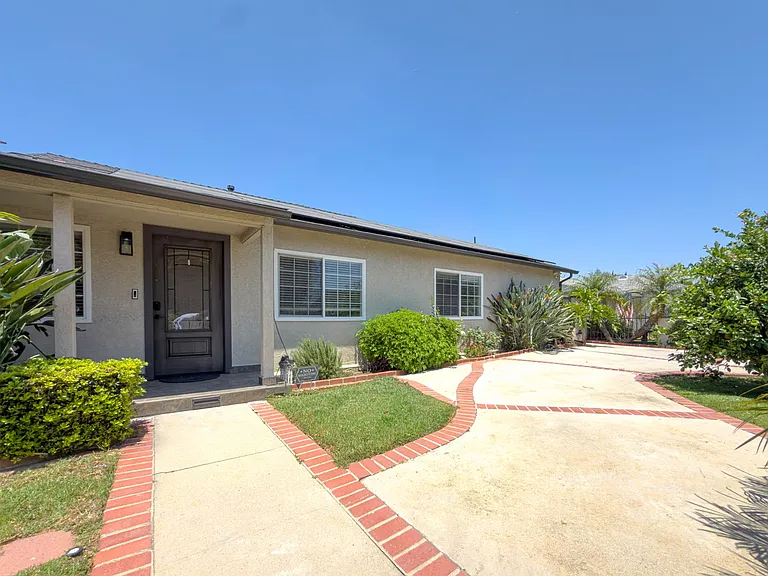 17631 Willard St — Photo 4