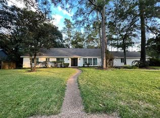 102 Stoney Creek Dr, Houston, TX 77024