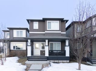 888 Cy Becker Dr NW, Edmonton, AB T5Y3P3
