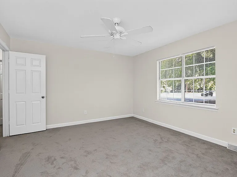 101 Cabell Way — Photo 18
