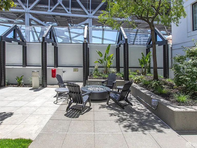 201 Harrison St #127 — Photo 33