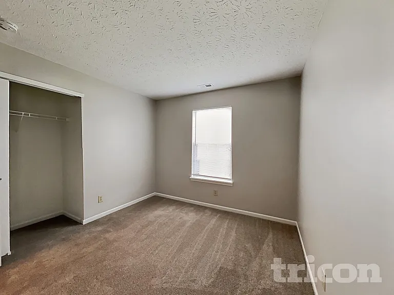 4830 Countrybrook Ct — Photo 25
