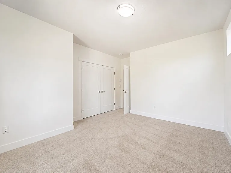 3490 Danielson Dr #BASEMENT — Photo 9