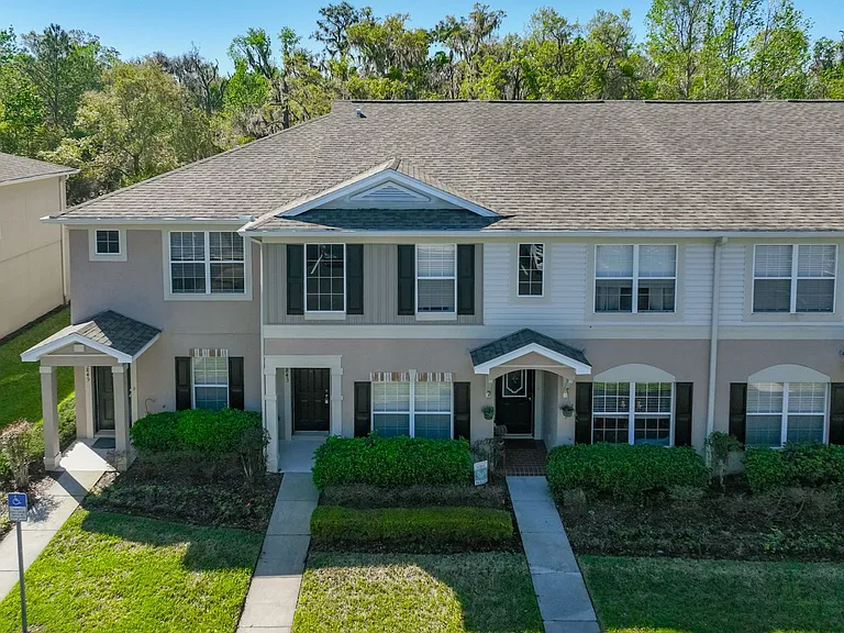 15843 Fishhawk View Dr — Photo 36