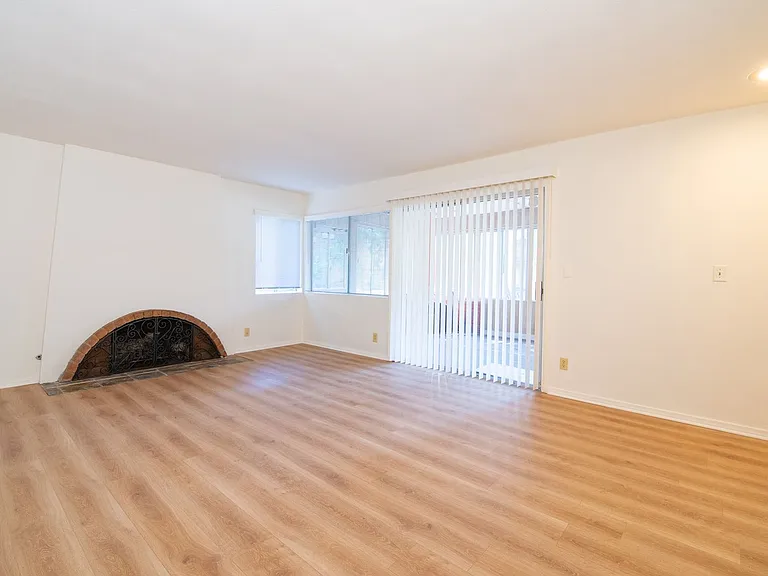 981 S Purdue Cir — Photo 12