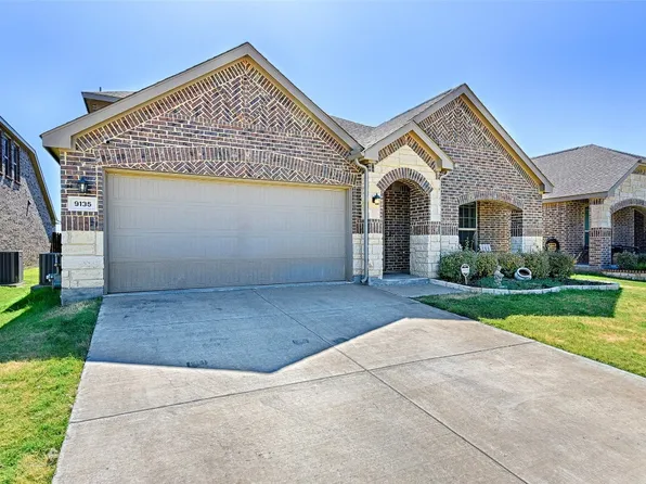 9135 Acre Meadows Ln, Arlington, TX 76002