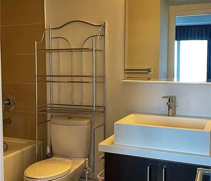 1080 Bay St #3010 — Photo 12