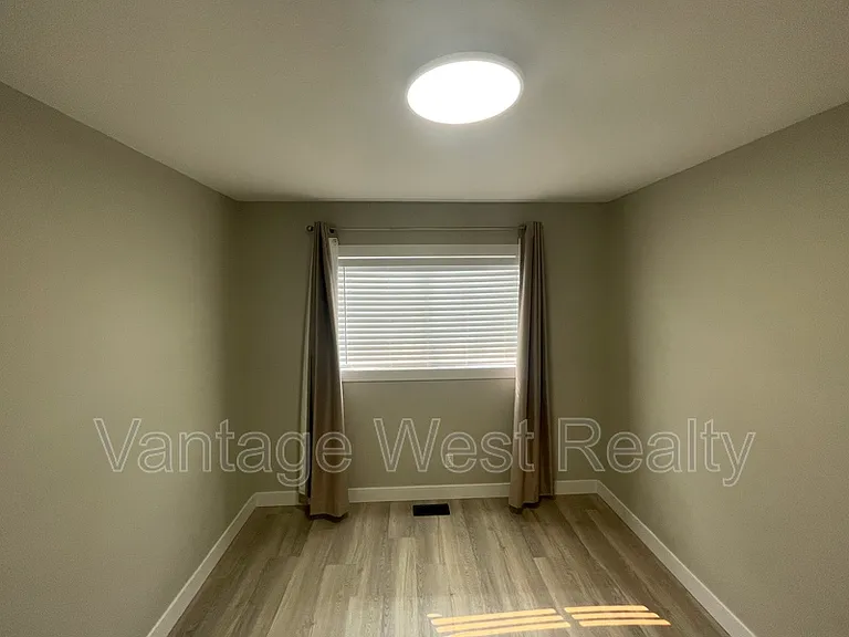 3906 Dryden Rd — Photo 28