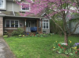 1621 Candlewick Dr SW, Poplar Grove, IL 61065