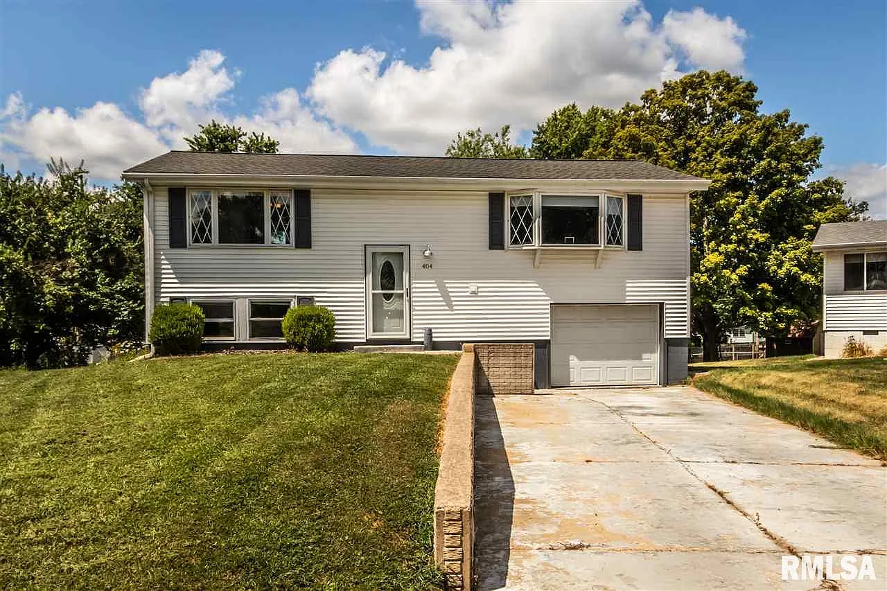 404 Cardinal Dr photo 1