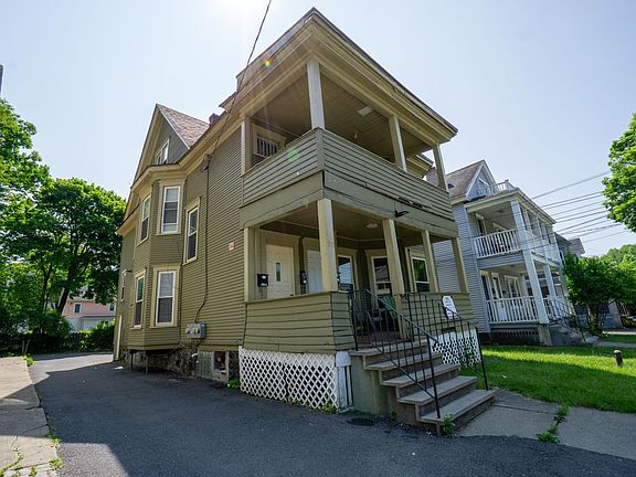 4th image of 833 Sumner Ave #3